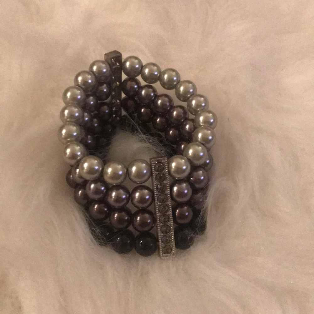Express silver faux pearl stretch bracelet